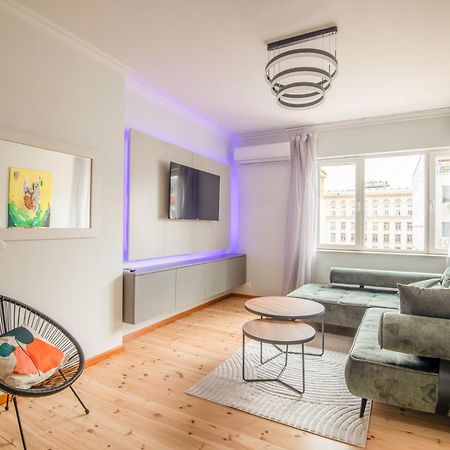 A Luxurious 2 Bedroom Apartment In Center صوفيا المظهر الخارجي الصورة